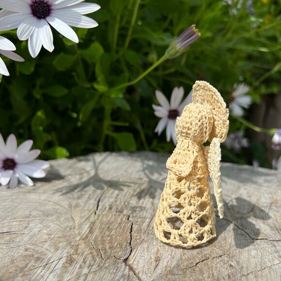 Vintage Crochet Angel Tree Topper - Picture 3 of 4